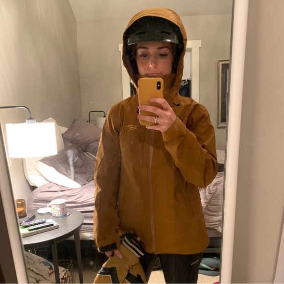 Arc'teryx Ravenna LT Jacket - Picture 6 of 6